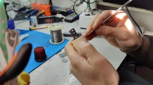 не работает микрофон на ДЕТСКОЙ караоке системе / детская колонка