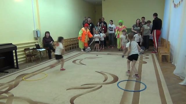Праздник "Спортивная семья" ДОУ 20 "Елочка" смотреть онлайн