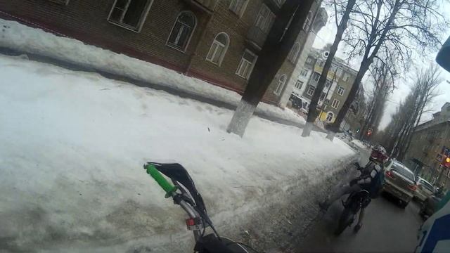 покатушки на питбайках с другом зимой(обматерила бабушка )(кончился бензин )