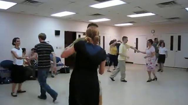 Swing time! смотреть онлайн
