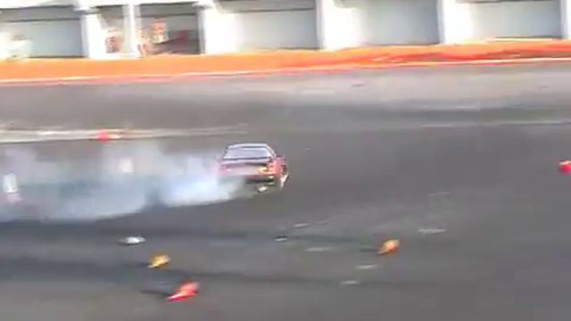 Z28 Camaro Drifting смотреть онлайн