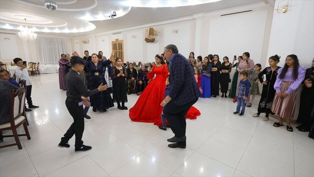 Ваня и Снижана СВАТОВСТВО . Ростов-на-Дону.ЦЫГАНСКАЯ СВАДЬБА ! смотреть онлайн