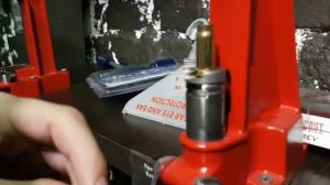 Сборка макета нарезного патрона прессом Reloader от Lee. Релоадинг