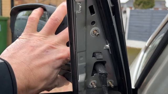 ТОЙОТА ПРИУС 20 | ЗАМЕНА БОКОВОГО ЗЕРКАЛА ЗАДНЕГО ВИДА НА TOYOTA PRIUS | ПРОСТО И БЫСТРО ЗА 20 МИН смотреть онлайн