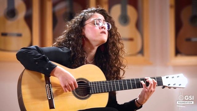 "Saudade" performed by Caro on a 2012 Antonio Raya Pardo “Modelo Especial – Negra” w/pegs смотреть онлайн