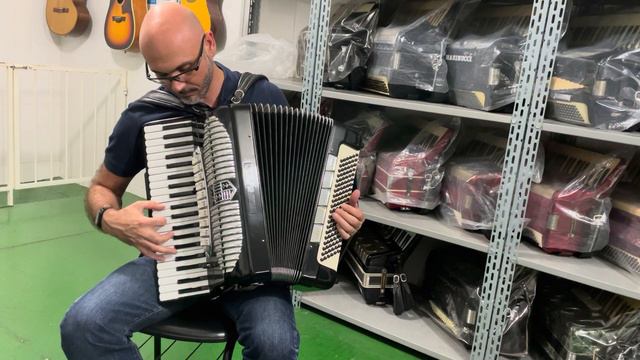 ACORDEON 120 BXS CATENA (Part. EGNO VESCHI) смотреть онлайн