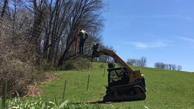 Tips and Tricks....Pulling Tensioned Net Wire Down Stretching Woven Wire смотреть онлайн