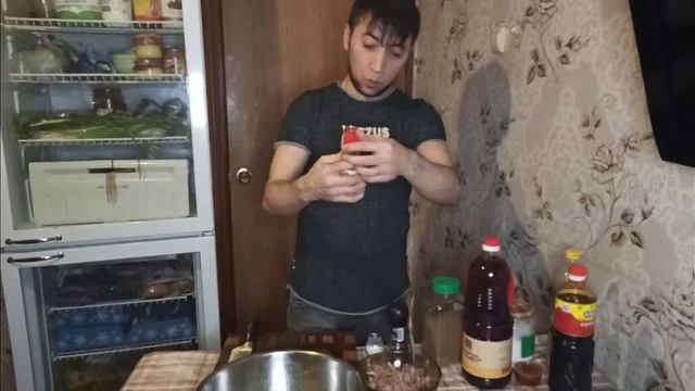 Хэ из Древесных грибов с мясом || Корейский салат из грибов Муэр. смотреть онлайн