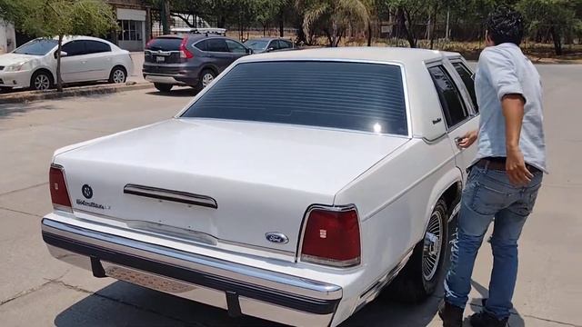 FORD LTD CROW VICTORIA 1991 JOYITA смотреть онлайн