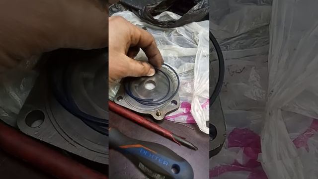 ремонт вакуумного насоса на генераторе смотреть онлайн