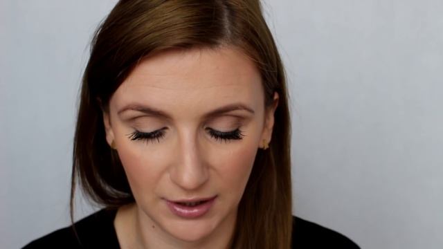 PIERWSZE WRAŻENIE: CLINIQUE CHYBBU LASH FATTENING MASCARA смотреть онлайн