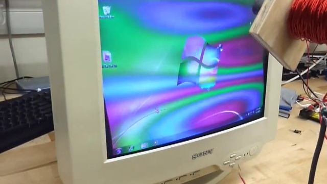 Manual Degaussing a monitor смотреть онлайн