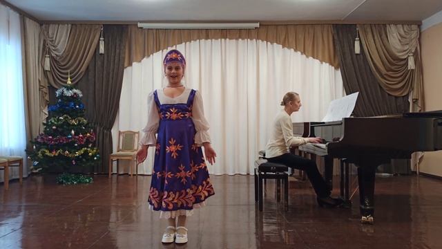 Р.н.п. "Утушка луговая" исп. Христич София 10 лет смотреть онлайн