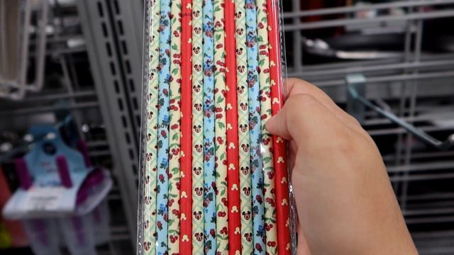 So Much Disney Stuff at Burlington! смотреть онлайн