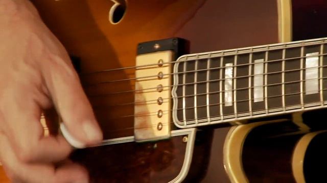 2001 Gibson L-5 Signature Master Label James Hutchins смотреть онлайн