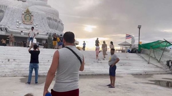 Большой Будда