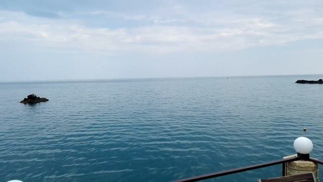 КРЫМ | АЛУШТА | УТЕС | ВИД ИЗ РЕСТОРАНА ОТЕЛЯ КОРОНА | МАЙ 2017 смотреть онлайн