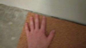 Укладка ламината на пробковую подложку своими руками , видео.5ч.