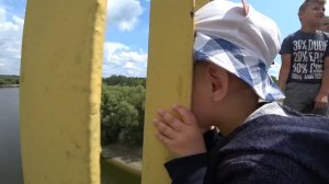ОЧЕНЬ СТРАШНО, НО Я СДЕЛАЛ ЭТО / ХОЛДИК ПРЫГНУЛ С МОСТА