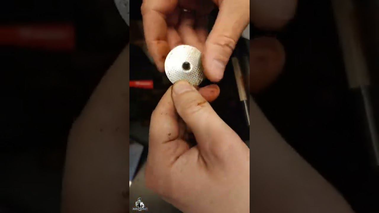 Ежемесячное техническое обслуживание кофемашины Unicum Nero Espresso смотреть онлайн