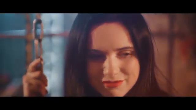 Инна Вальтер "Дымом лечилась" смотреть онлайн