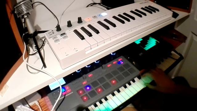 Electribe + Arturia KeyStep - test смотреть онлайн