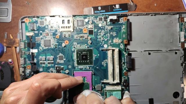 Desarme - Mantenimiento Interno | SONY VAIO смотреть онлайн