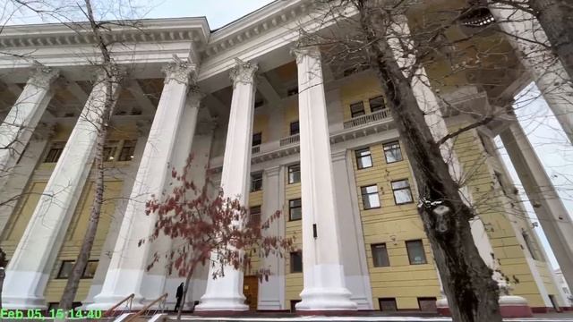 Центр Москвы – шагаю по СКВЕРному пути смотреть онлайн