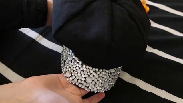 DIY Selena Quintanilla Halloween Costume! смотреть онлайн