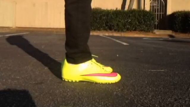 NIKE Mercurial Victory 5 Indoor (size 10) (On feet) смотреть онлайн