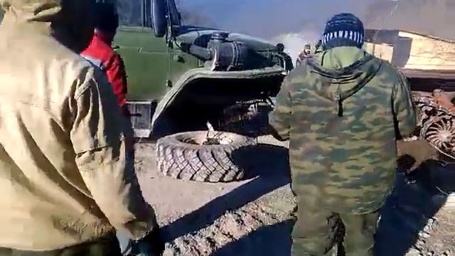 УРАЛ ОТОРВАЛ КОЛЕСО смотреть онлайн