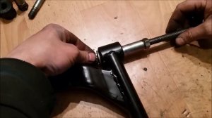 Мотоцикл Урал. #41. Сборка амортизаторов и замена резиновых втулок маятника.