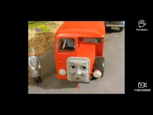 харви кран и поезд.