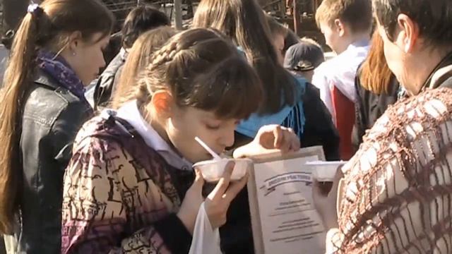 Татищев "угостил" всех тортом смотреть онлайн