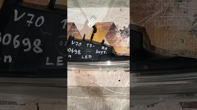 30698 Фонарь задний правый внутренний S-edition Toyota Camry V70 смотреть онлайн