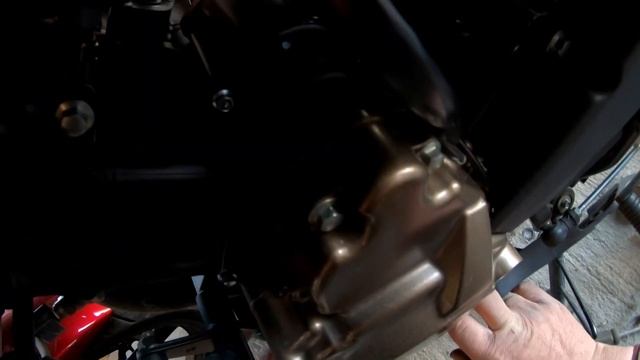 How to change Oil 2018 Honda CB300F &1st Ride of Spring смотреть онлайн