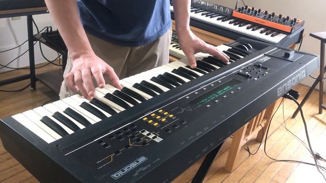 Ensoniq ESQ 1, Classic Digital Sounds смотреть онлайн