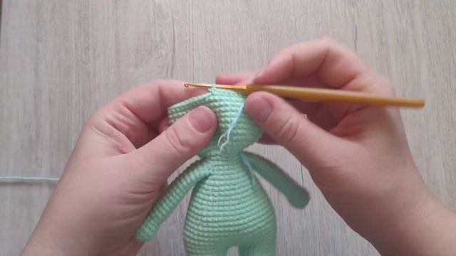 Зайчик Валентин || Попетельный мастер-класс крючком || Часть 2||