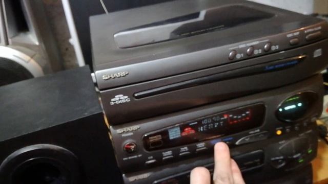 Sharp CD-C770 + Sony SS-H51 смотреть онлайн