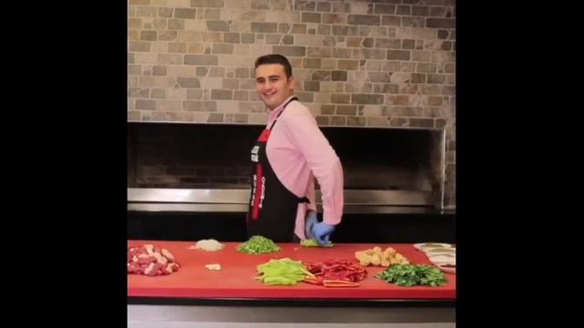 Турецкая кухня от шеф-повара Бурак #26 ألذيذ من الطاهي بوراك حلاوة لذيذة من الطاهي تشزنبوراك смотреть онлайн
