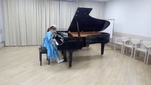 Хромченкова Евгения Н. Любарский Вариации на русскую народную песню "Уж как я свою коровушку люблю"