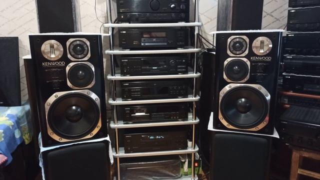 Kenwood DP-7090, Kenwood KA-7050R and Kenwood LS-X900 смотреть онлайн