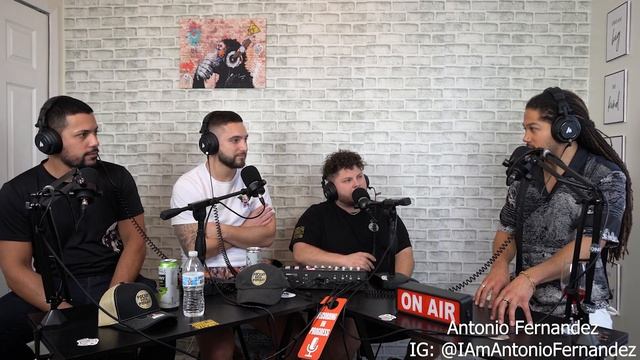 ANTONIO FERNANDEZ | HOW TO BEATBOX | HOW TO GET SIGNED WITH DISNEY RECORDS | DCAPPELLAMUSIC смотреть онлайн