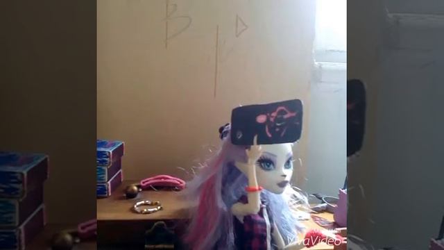 Сериал "Жизнь Катрин Де Мяу" смотреть онлайн