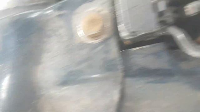 Merceder-benz w210 как открыть капот если заклинел замок или сорвался тросс 1995-1999год смотреть онлайн