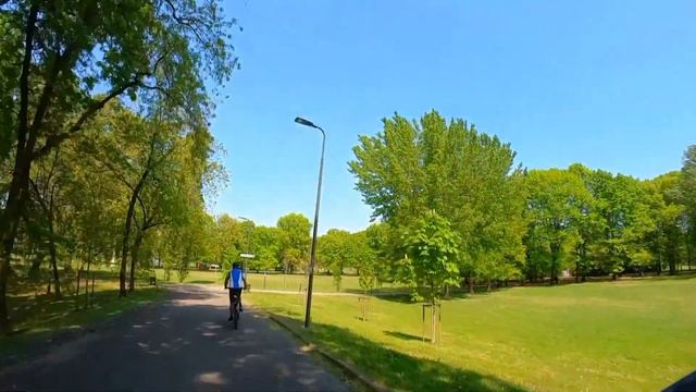 AbbracciaMI La Circle Line intorno a Milano Bici + e-bike смотреть онлайн