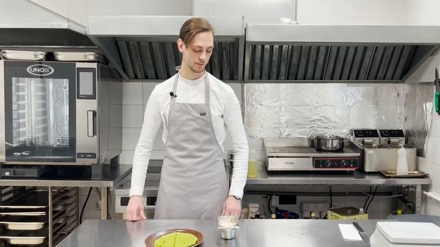 Оладьи с домашним вареньем