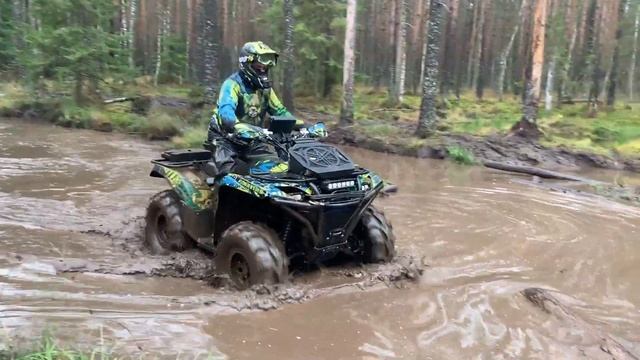 Двухместная Yamaha Grizzly смотреть онлайн