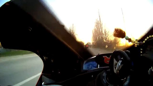 Феодосия - Старый Крым. Мотопутешествие на Yamaha R1. смотреть онлайн