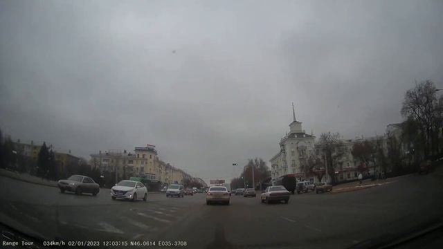 Луганск, ул. Советская. 2023 02.01 12:01:46 смотреть онлайн